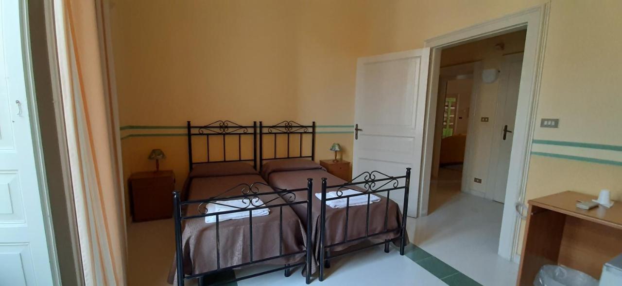 Hotel Casa Mia Syracuse Exterior photo
