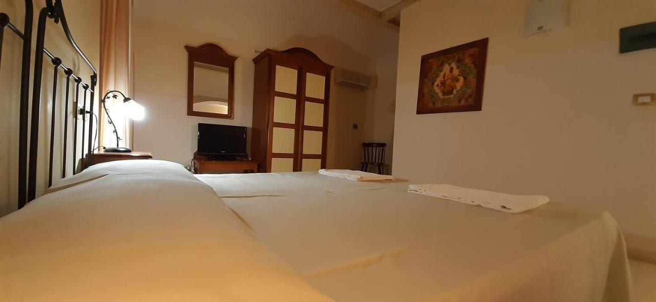 Hotel Casa Mia Syracuse Exterior photo
